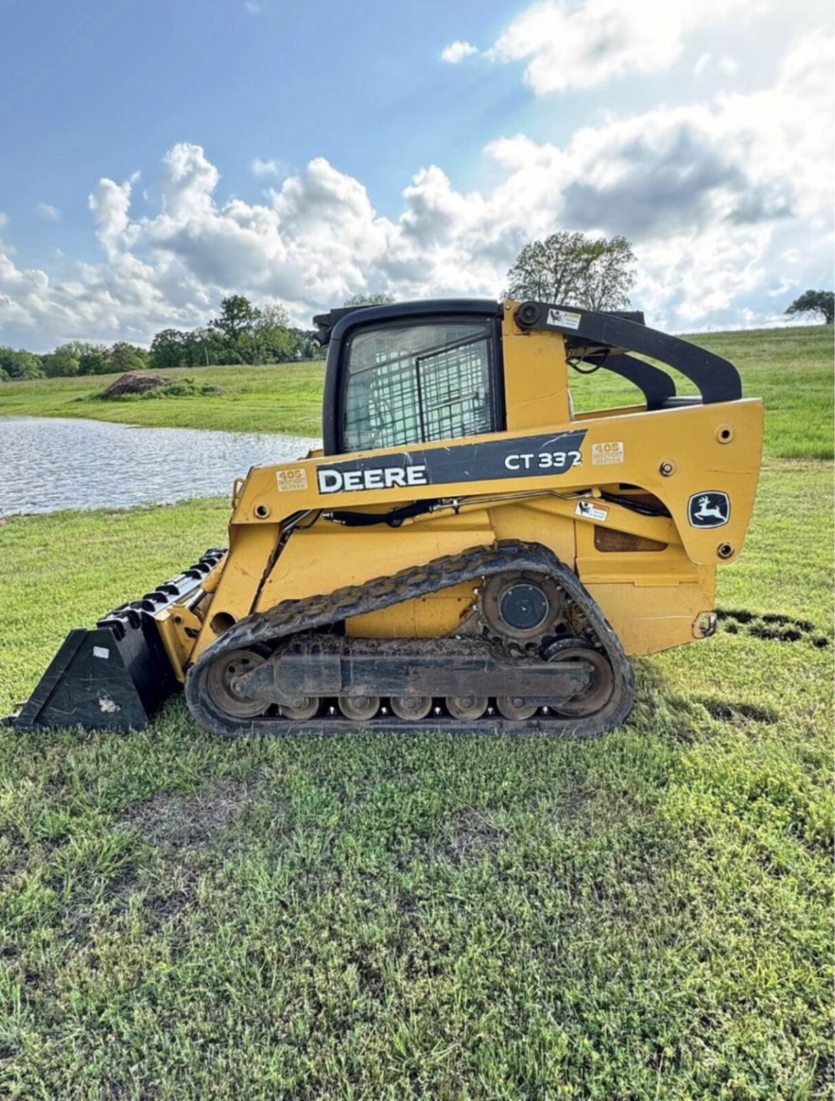 Deere skid steer that may still have value even if it is older or no longer part of daily operations